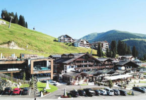 Гостиница MY ALPENWELT Resort  Альмдорф Кёнигсляйтен